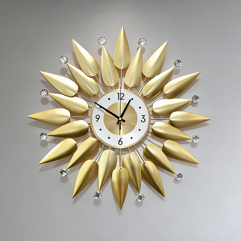 Luxury Wall Clock Metal Wall C - Luxury Lifestyle Hotel 评论和价格